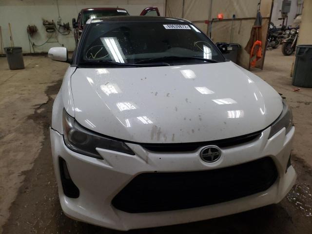 Photo 5 from auction – 2014 TOYOTA SCION TC with VIN JTKJF5C76E3080525