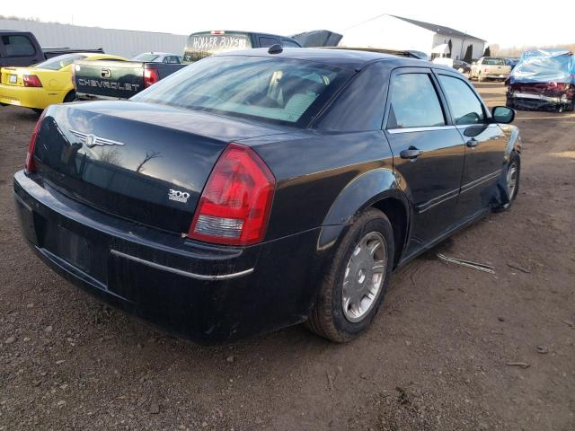 Photo 3 from auction – 2005 CHRYSLER 300 TOURIN with VIN 2C3AA53G35H553370