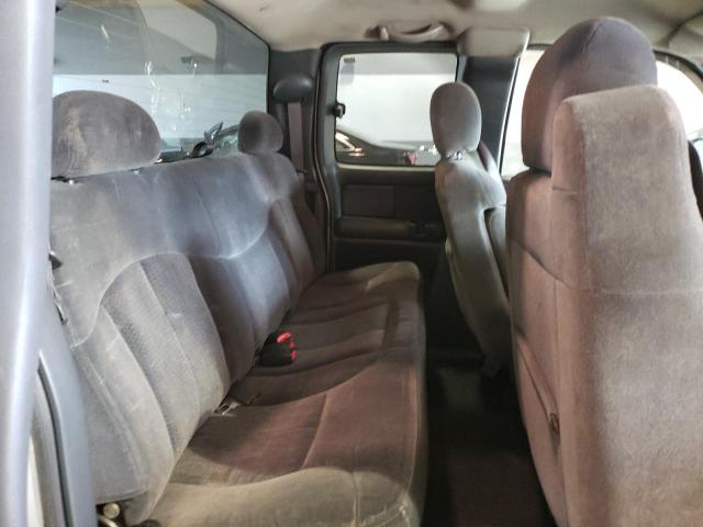 Photo 10 from auction – 2002 CHEVROLET SILVERADO with VIN 2GCEC19T421403924