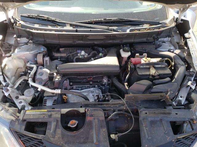 Photo 12 from auction – 2015 NISSAN ROGUE S with VIN KNMAT2MT9FP553628