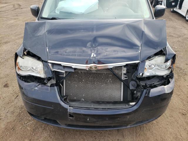 Photo 12 from auction – 2010 CHRYSLER TOWN & COU with VIN 2A4RR5D17AR442501