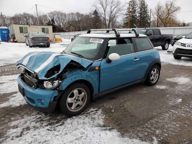 MINI COOPER 2010 with VIN WMWMF3C5XATU77508 - Photo from auction