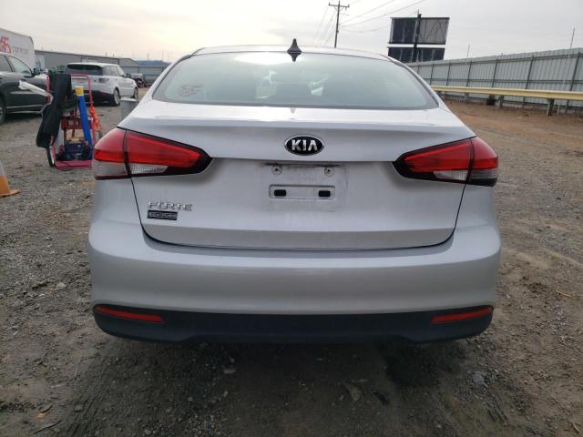 Photo 6 from auction – 2017 KIA FORTE LX with VIN 3KPFK4A72HE089239