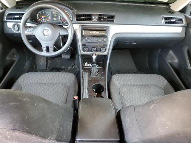 Photo 8 from auction – 2013 VOLKSWAGEN PASSAT S with VIN 1VWAP7A32DC050398