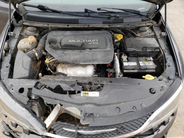 Photo 11 from auction – 2015 CHRYSLER 200 LIMITE with VIN 1C3CCCAB0FN657029