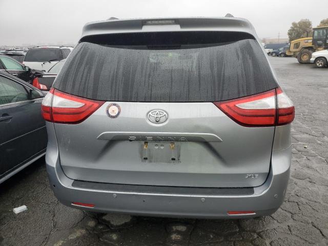Photo 6 from auction – 2017 TOYOTA SIENNA XLE with VIN 5TDYZ3DC0HS768519