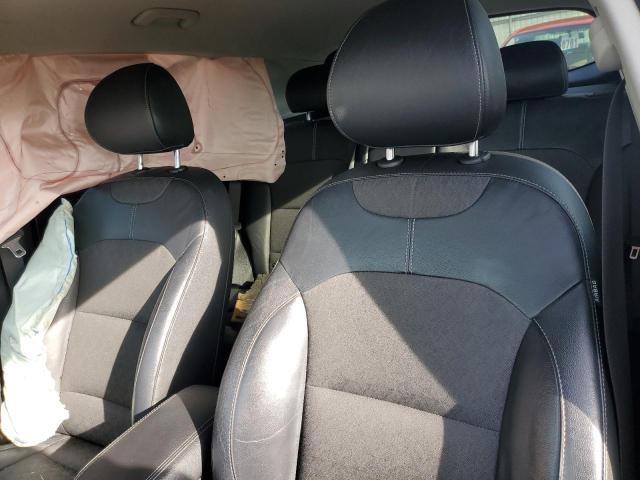 Photo 10 from auction – 2017 KIA NIRO EX with VIN KNDCC3LC3H5064527