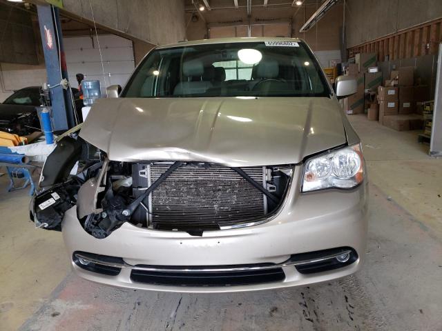 Photo 5 from auction – 2014 CHRYSLER TOWN & COU with VIN 2C4RC1BG7ER359180