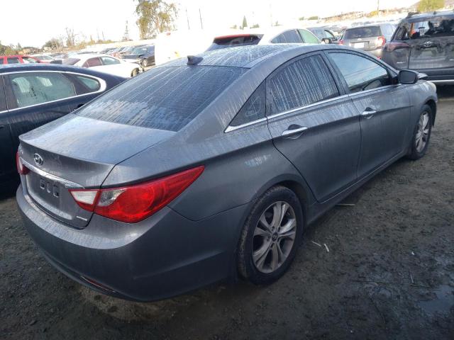 Photo 3 from auction – 2012 HYUNDAI SONATA SE with VIN 5NPEC4AC4CH385891