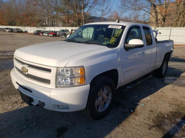 CHEVROLET 1500 SILVE 2010 with VIN 1GCSKSE32AZ169998 - Photo from auction