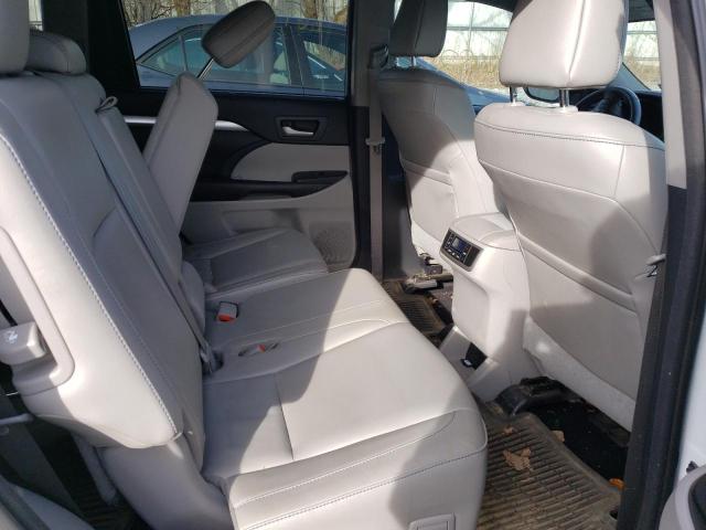 Photo 11 from auction – 2016 TOYOTA HIGHLANDER with VIN 5TDJKRFH5GS316680