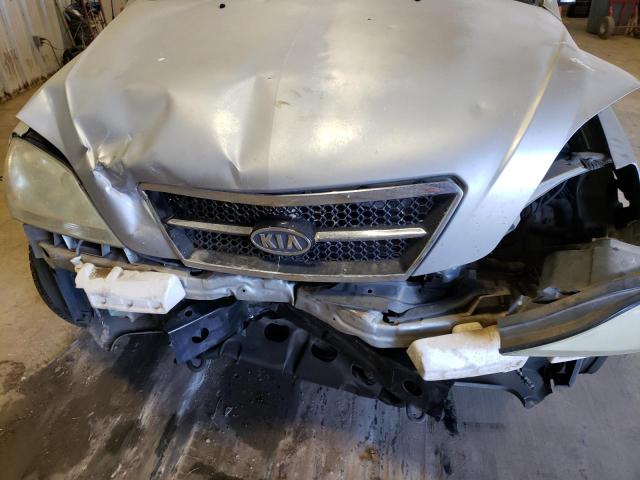 Photo 12 from auction – 2003 KIA SORENTO EX with VIN KNDJD733435039558