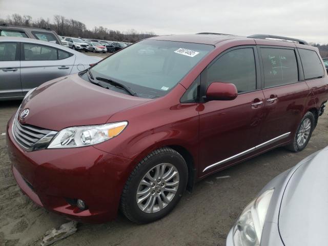 Photo 1 from auction – 2015 TOYOTA SIENNA XLE with VIN 5TDYK3DC1FS657866