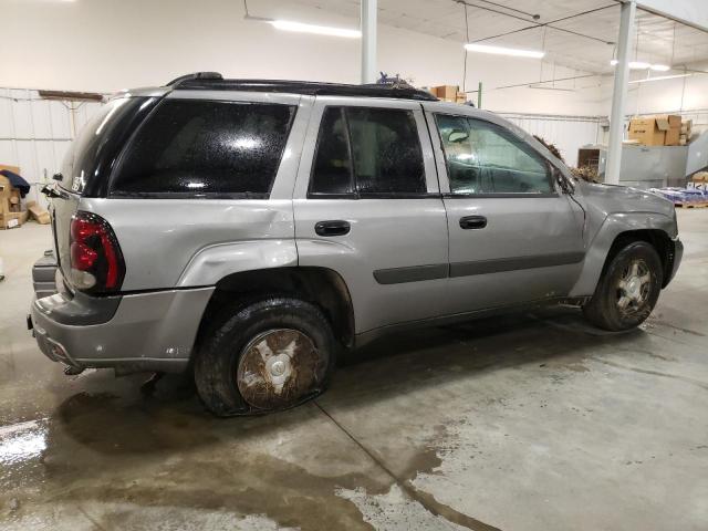 Photo 3 from auction – 2005 CHEVROLET TRAILBLAZE with VIN 1GNDT13S552110248
