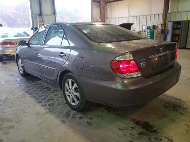 Photo 2 from auction – 2005 TOYOTA CAMRY LE with VIN 4T1BF30K45U597787