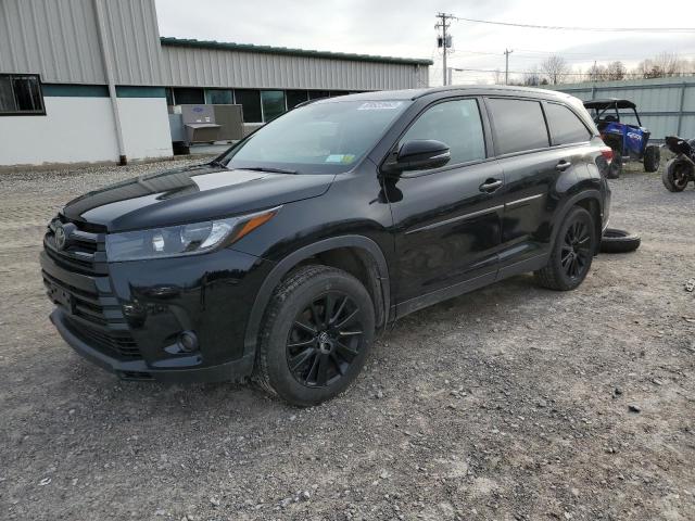 TOYOTA HIGHLANDER 2019 with VIN 5TDJZRFH8KS992674 - Photo from auction
