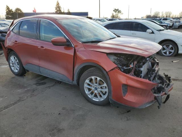 Photo 4 from auction – 2020 FORD ESCAPE SE with VIN 1FMCU0G68LUA83309