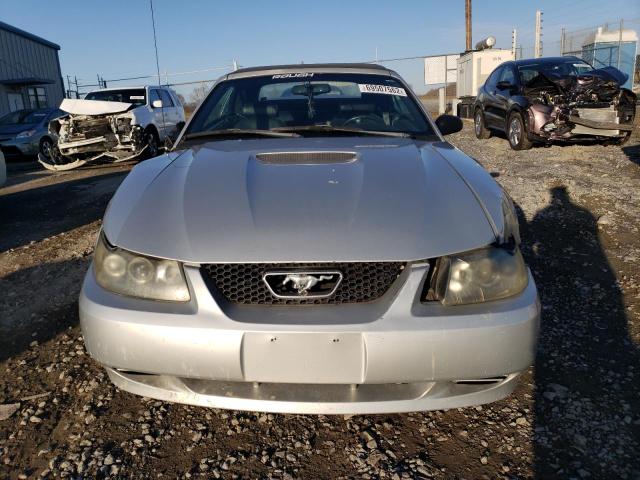 صورة رقم 5 من المزاد - 2000 FORD MUSTANG مع VIN 1FAFP4445YF233428