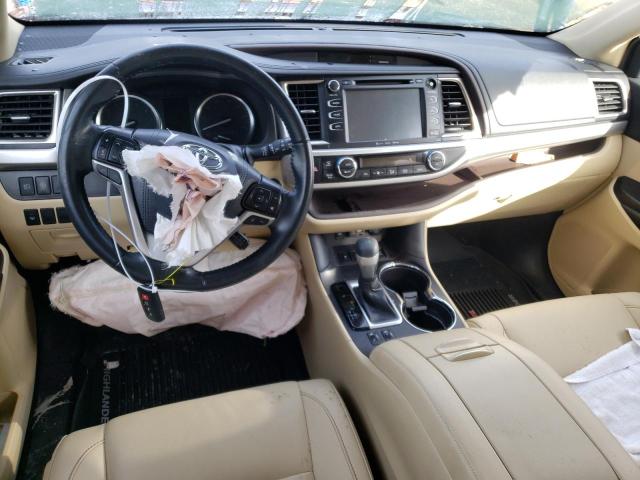 Photo 8 from auction – 2019 TOYOTA HIGHLANDER with VIN 5TDJZRFH9KS951311