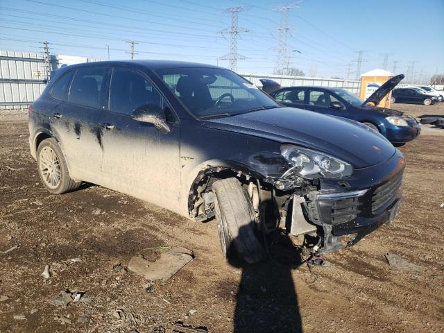 Photo 4 from auction – 2017 PORSCHE CAYENNE SE with VIN WP1AE2A28HLA72011