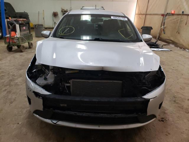 Photo 5 from auction – 2017 KIA FORTE LX with VIN KNAFK5A80H5668155