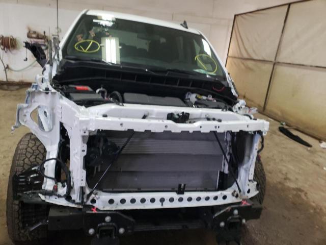 Photo 5 from auction – 2022 CHEVROLET SILVERADO with VIN 1GCUYDED1NZ193744