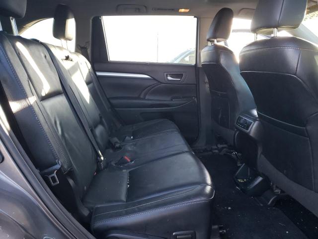 Photo 11 from auction – 2015 TOYOTA HIGHLANDER with VIN 5TDJKRFH4FS221364