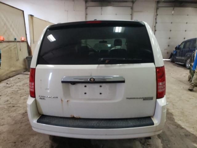 Photo 6 from auction – 2010 CHRYSLER TOWN & COU with VIN 2A4RR5DX1AR194735