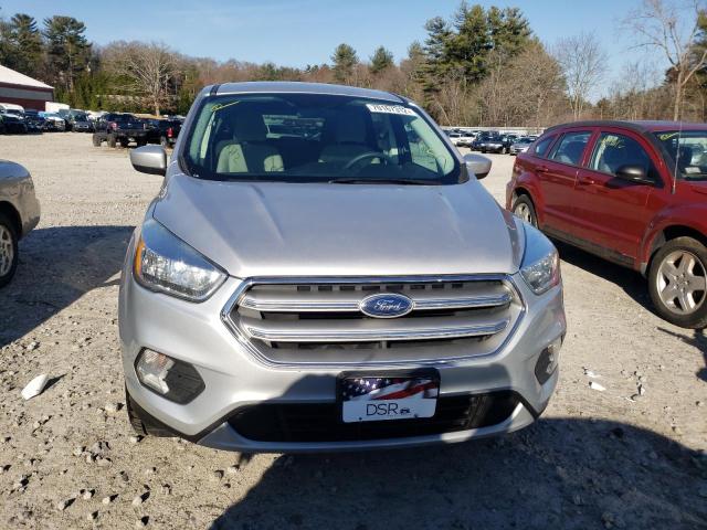Photo 5 from auction – 2017 FORD ESCAPE SE with VIN 1FMCU9GD4HUB54015