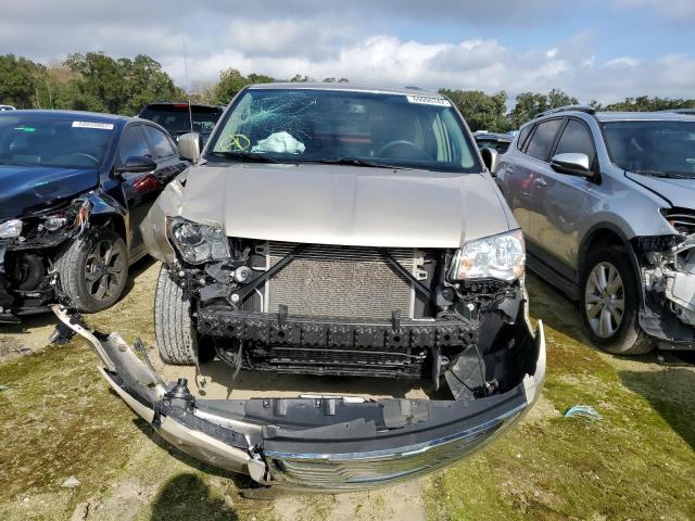 Photo 5 from auction – 2016 CHRYSLER TOWN & COU with VIN 2C4RC1BG0GR205655