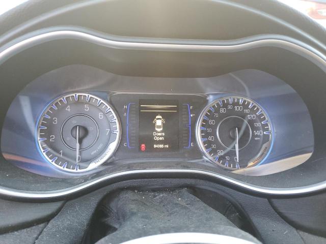 Photo 9 from auction – 2015 CHRYSLER 200 LIMITE with VIN 1C3CCCAB2FN536602