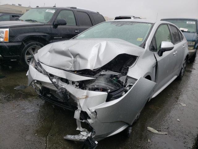 TOYOTA COROLLA LE 2021 with VIN JTDEAMDE1MJ009032 - Photo from auction
