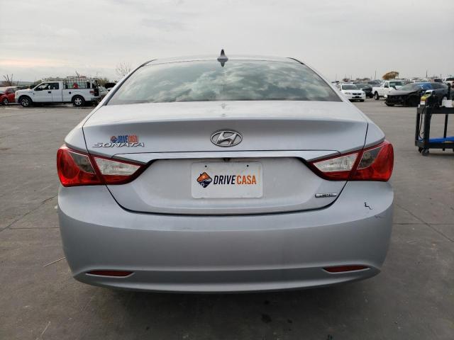 Photo 6 from auction – 2011 HYUNDAI SONATA SE with VIN 5NPEC4ACXBH301216