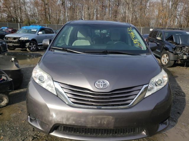 Photo 5 from auction – 2015 TOYOTA SIENNA LE with VIN 5TDKK3DC7FS671518