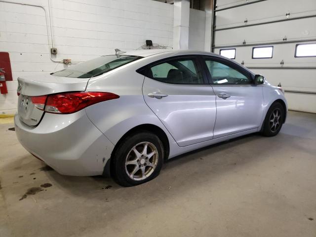 Photo 3 from auction – 2012 HYUNDAI ELANTRA GL with VIN KMHDH4AE0CU290339