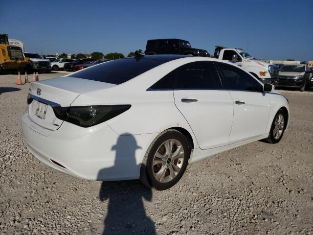 Photo 3 from auction – 2013 HYUNDAI SONATA SE with VIN 5NPEC4AC0DH684599