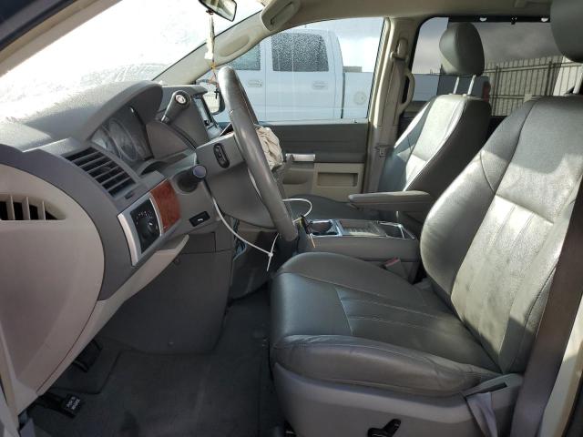 Photo 7 from auction – 2008 CHRYSLER TOWN & COU with VIN 2A8HR54P78R828151