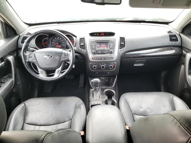 Photo 8 from auction – 2015 KIA SORENTO LX with VIN 5XYKTCA66FG636381
