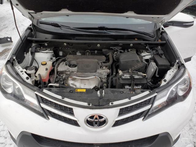 Photo 12 from auction – 2015 TOYOTA RAV4 XLE with VIN 2T3RFREV9FW354182