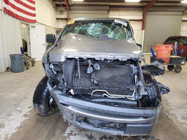 Photo 5 from auction – 2010 FORD F150 with VIN 1FTMF1CW4AKE52898