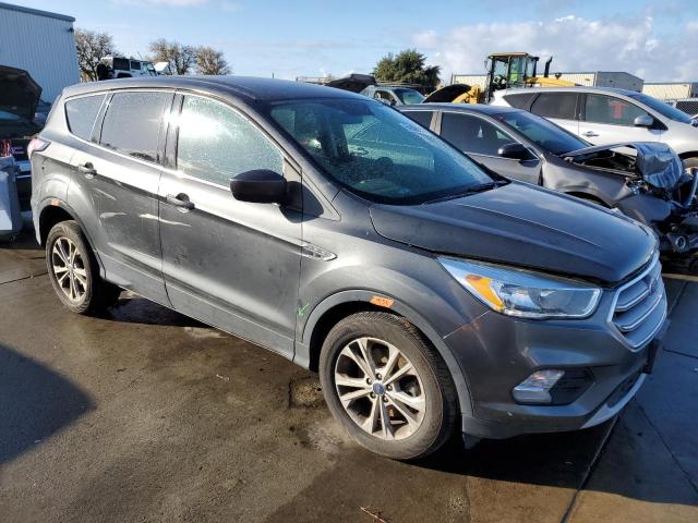 Photo 4 from auction – 2017 FORD ESCAPE SE with VIN 1FMCU9G92HUE37279