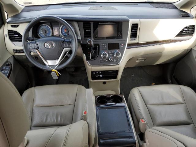 Photo 8 from auction – 2017 TOYOTA SIENNA XLE with VIN 5TDYZ3DC9HS804613