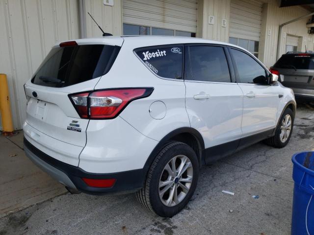 Photo 3 from auction – 2017 FORD ESCAPE SE with VIN 1FMCU9GD1HUD23164