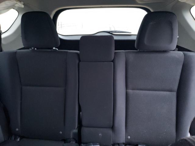 Photo 10 from auction – 2017 TOYOTA RAV4 LE with VIN JTMZFREV2HJ719965