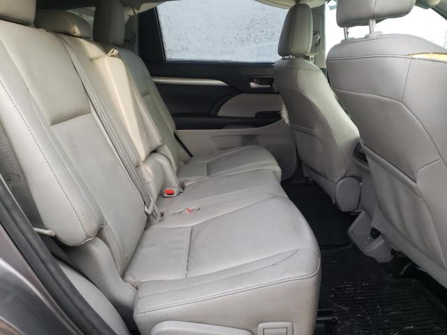 Photo 11 from auction – 2014 TOYOTA HIGHLANDER with VIN 5TDJKRFH4ES039632