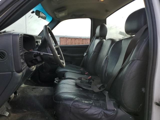 Photo 7 from auction – 2002 CHEVROLET SILVERADO with VIN 1GCEC14V32E185952