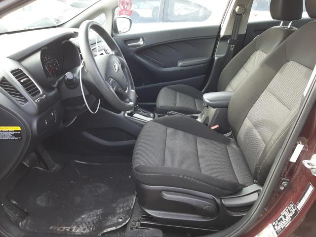 Photo 7 from auction – 2017 KIA FORTE LX with VIN 3KPFK4A77HE153629