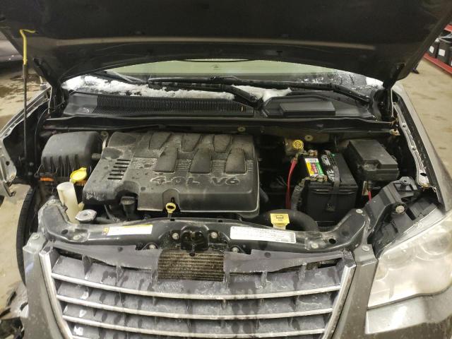 Photo 12 from auction – 2010 CHRYSLER TOWN & COU with VIN 2A4RR6DX2AR233645