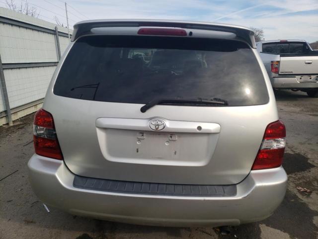 Photo 6 from auction – 2004 TOYOTA HIGHLANDER with VIN JTEGD21A140082845