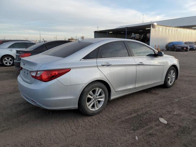 Photo 3 from auction – 2013 HYUNDAI SONATA GLS with VIN 5NPEB4AC4DH802415